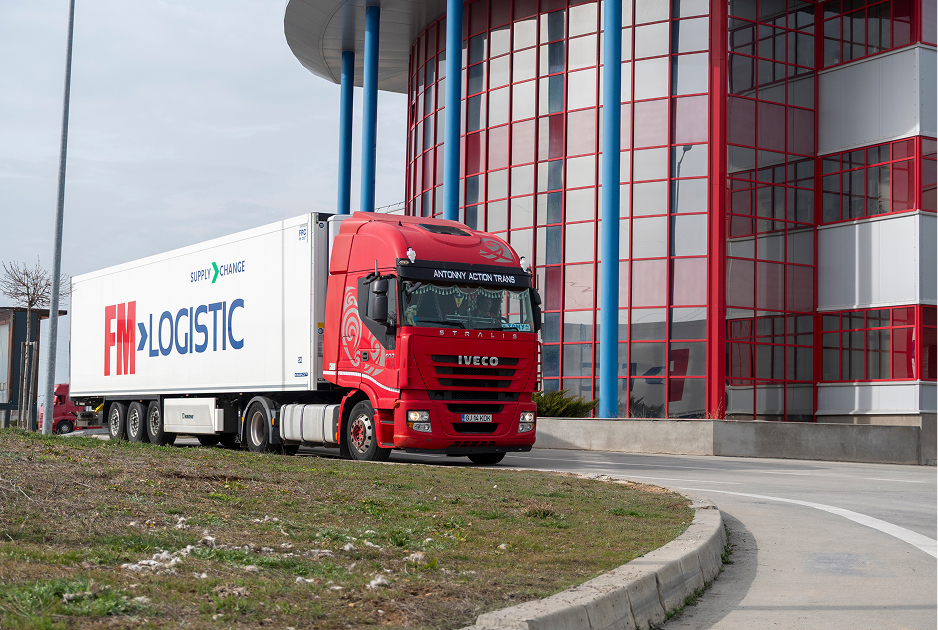 Le header de la page transport au format ordinateur